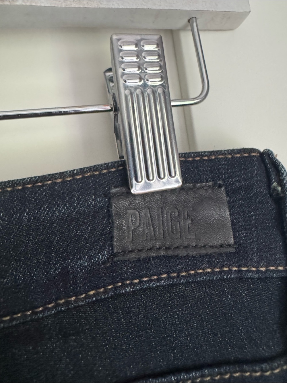 PAIGE Hoxton Ultra Skinny High Rise Dark Wash Jeans Size 27 Classic Denim - Picture 6 of 11